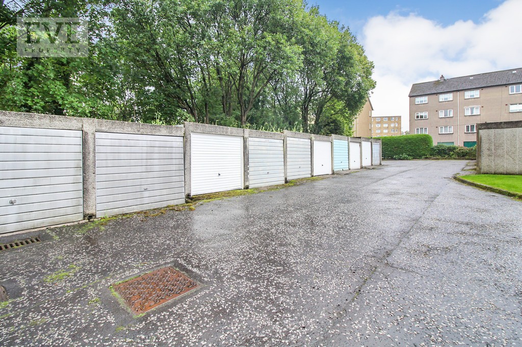 Dorchester Avenue, Glasgow Eve Property