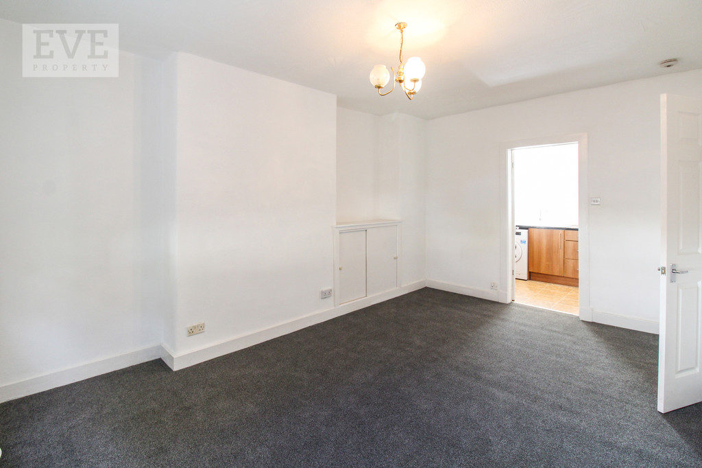 Chestnut Drive, Parkhall, Clydebank Eve Property