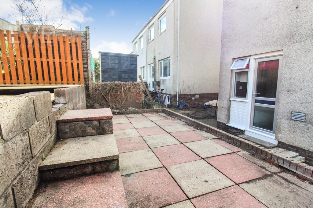 Hunters Avenue, Dumbarton Eve Property