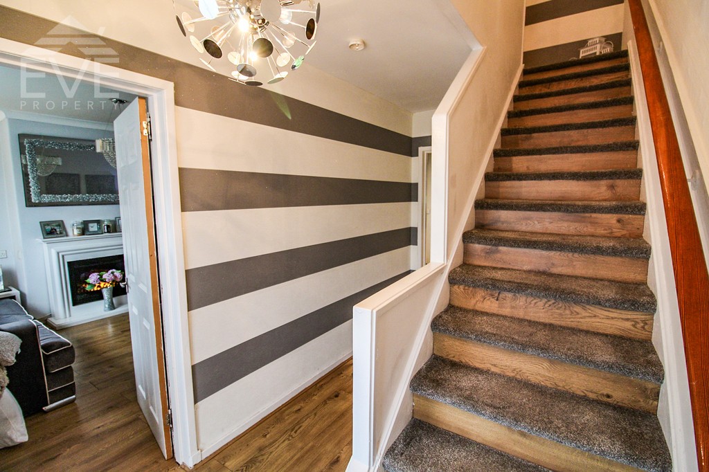 Sunnyside Drive, Blairdardie, Glasgow Eve Property