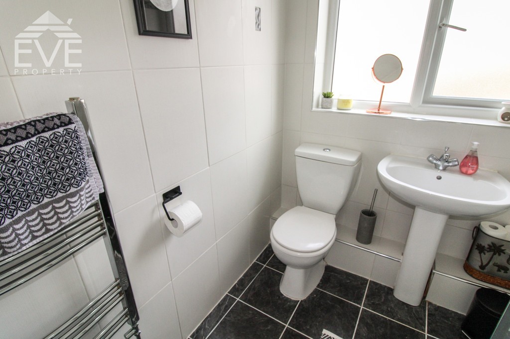 Hunters Avenue, Dumbarton Eve Property