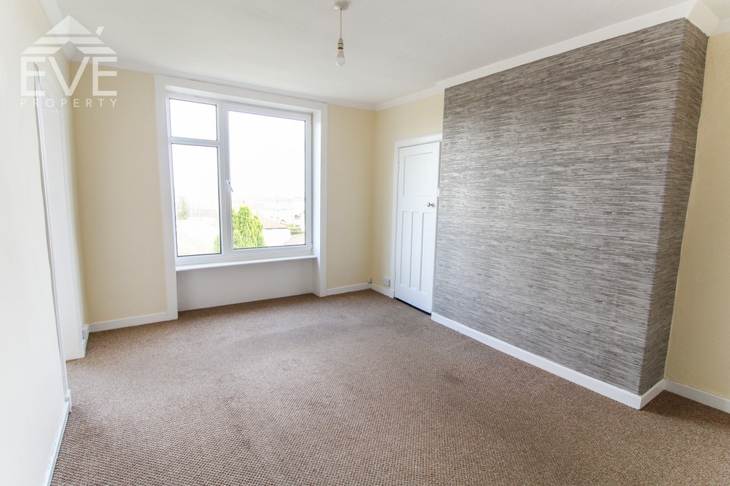 Montford Avenue, Glasgow Eve Property