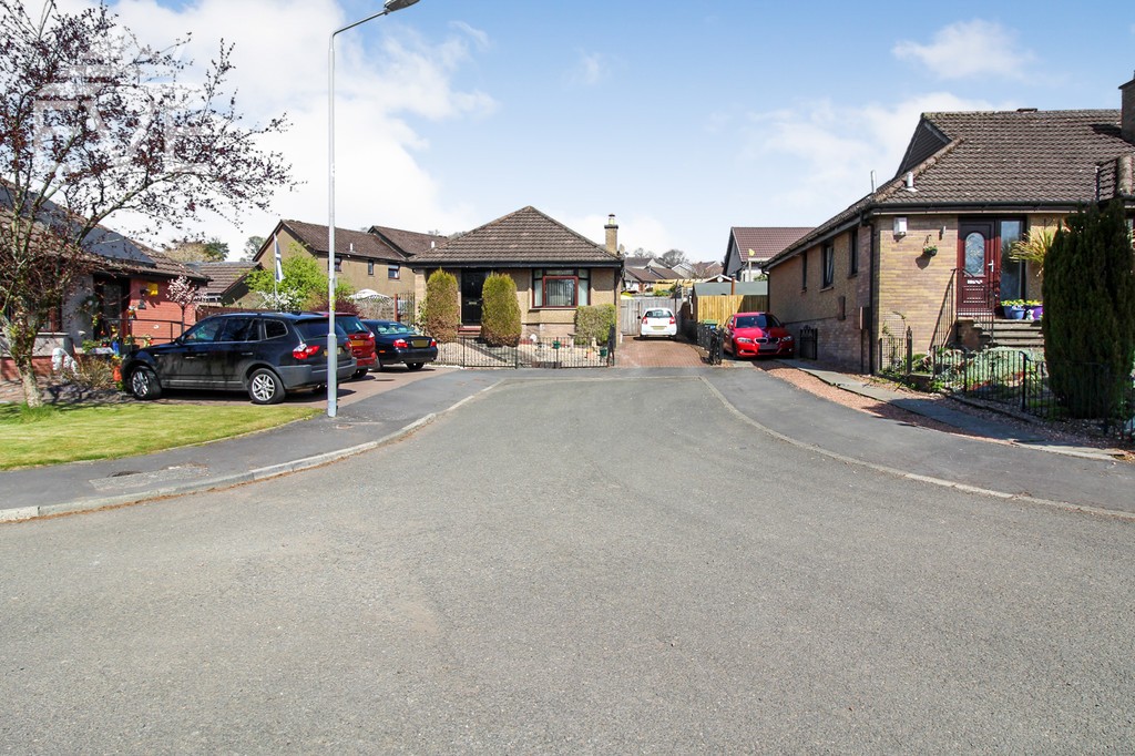 Broomhill Crescent, Alexandria Eve Property