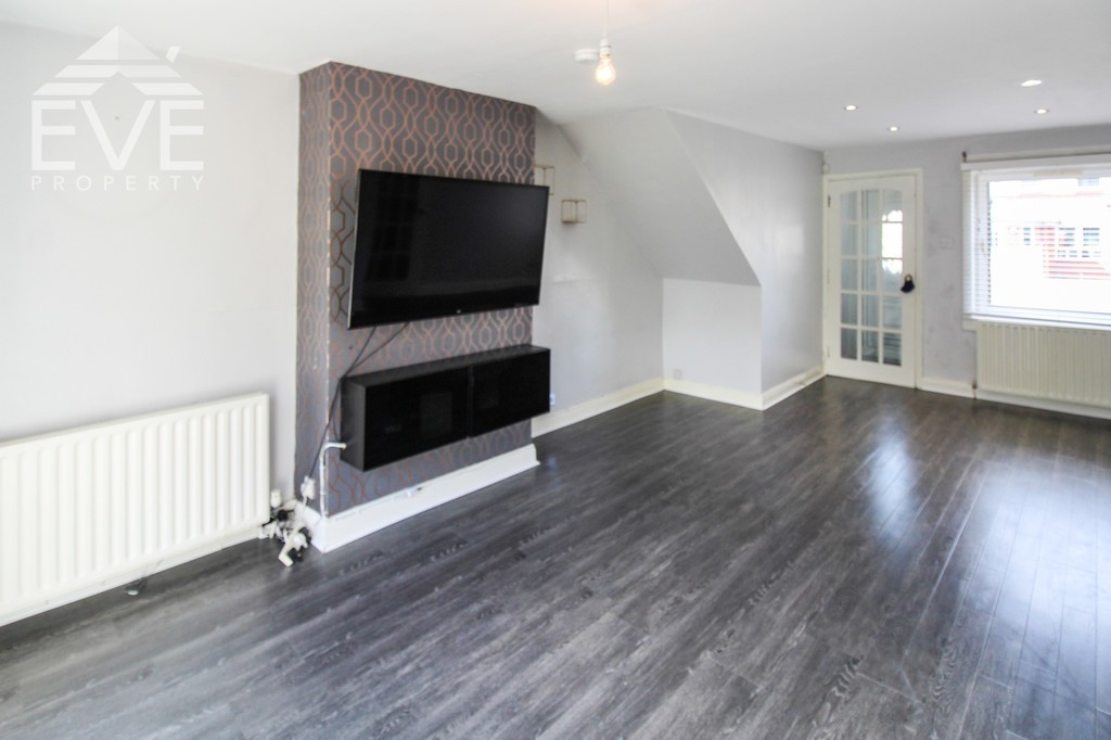 Buchanan Avenue, Balloch, Alexandria Eve Property