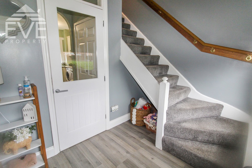 Milton Estate, Alexandria Eve Property