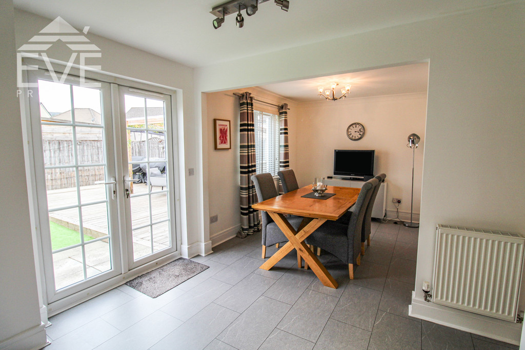 Orissa Drive, Dumbarton Eve Property